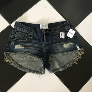 One Teaspoon Bonitas shorts - Sz 24